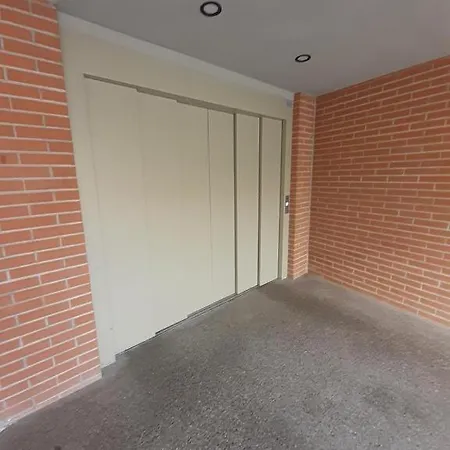Allure Violin Apartamento Tirana